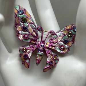 Beautiful Joan Rivers butterfly pin